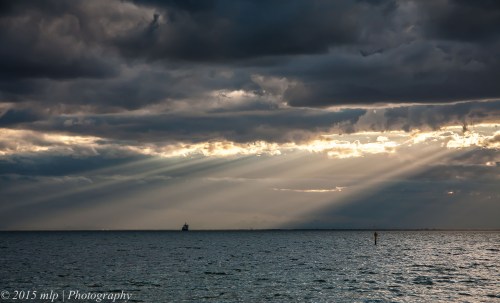 Jacobs Ladder over Port Phillip Bay, Victoria 18 April 2015